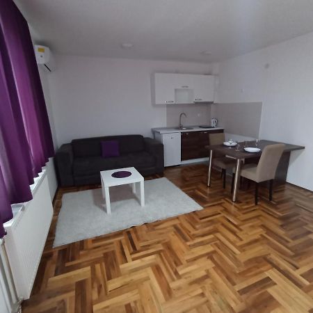 Sunny Apartment Nis Exterior photo